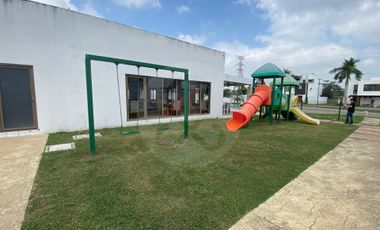 Fraccionamiento Onix Residencial Terreno residencial en venta en Fraccionamiento Ixtacomitan 1a Sección