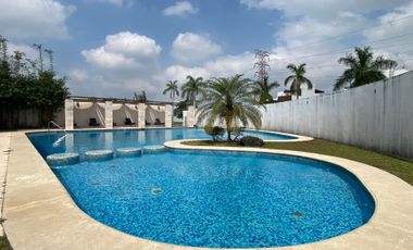 Fraccionamiento Onix Residencial Terreno residencial en venta en Fraccionamiento Ixtacomitan 1a Sección