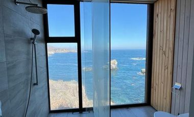 Casa en venta de 6 dorm. en Los Vilos