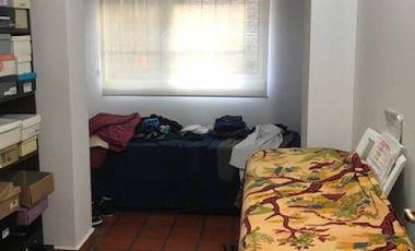 Casa  en Venta Haedo / Moron (A008 986)