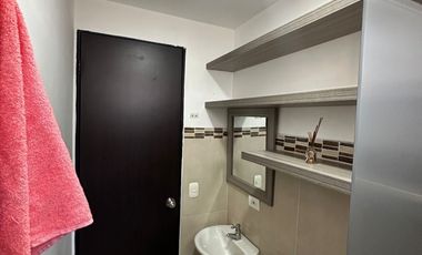 apartamento en venta en primero de mayo. Cod V7470451