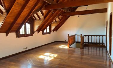Chalet en venta en Bernal Centro