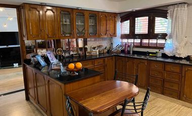 Chalet en venta en Bernal Centro