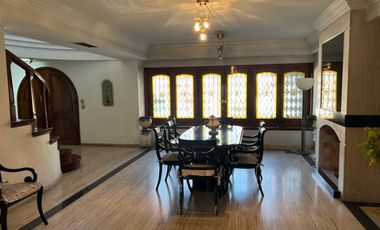 Chalet en venta en Bernal Centro