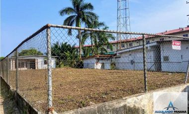 En venta terreno comercial en Almirante, Bocas del Toro!