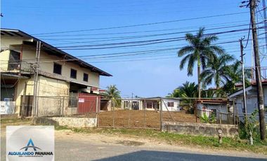 En venta terreno comercial en Almirante, Bocas del Toro!