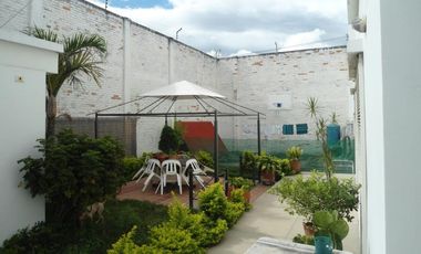 casa en venta en barrio blanco. Cod V100446
