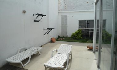 casa en venta en barrio blanco. Cod V100446