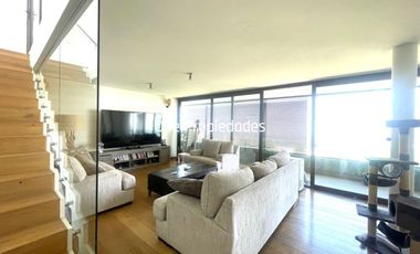 Espectacular terraza con vista a Santiago 400m2 (3D-5B) Quin