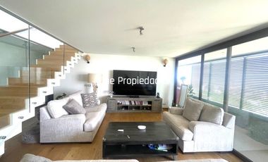 Espectacular terraza con vista a Santiago 400m2 (3D-5B) Quin