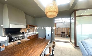 Espectacular terraza con vista a Santiago 400m2 (3D-5B) Quin
