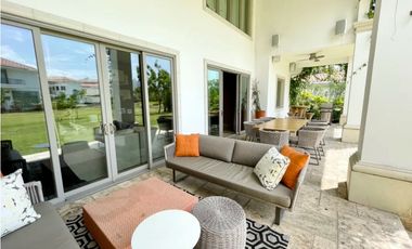 VENTA CASA EN SANTA MARIA FAIRWAY