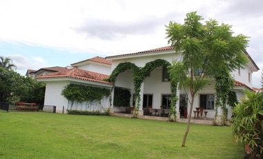 VENTA CASA EN SANTA MARIA FAIRWAY
