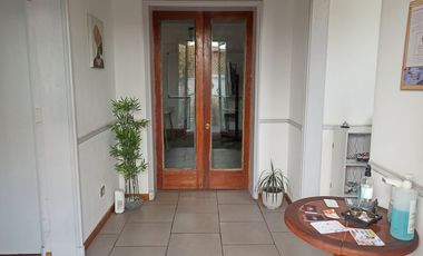 Casa Coworking Ñuñoa a pasos del Metro Estadio Nacional.