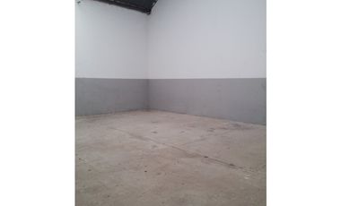 Galpón con vivienda en venta