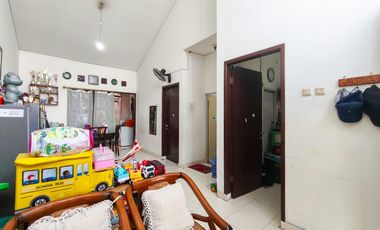 Rumah 2 Lt SHM 9 Menit ke Trans Studio Mall Cibubur Siap KPR J-45062
