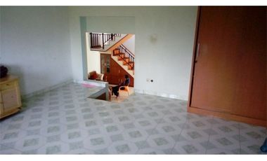 Rumah bonus 2 toko di jatinangor | ZAENALS