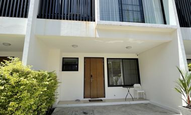 3 Bedroom Townhouse for sale at Laguna Park