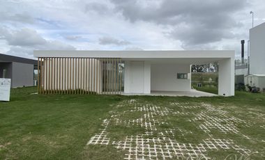 Casa en Venta en Lares de Canning