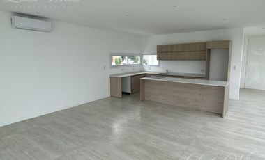 Casa en Venta en Lares de Canning