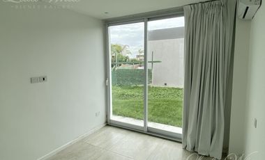 Casa en Venta en Lares de Canning
