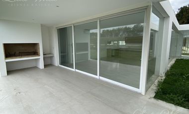 Casa en Venta en Lares de Canning