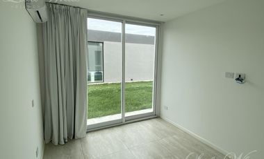 Casa en Venta en Lares de Canning