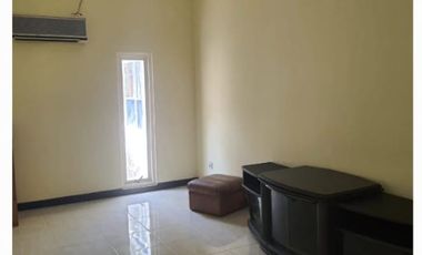 1888. Disewakan Rumah Bukit Palma E9 Surabaya