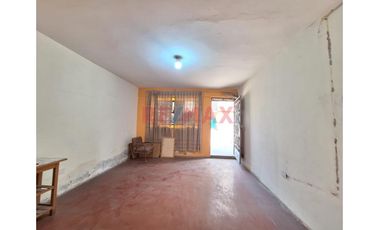Casa En Venta – Av. Circunvalación, Bayóvar