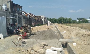 RUMAH NYAMAN MURAH BERDEKATAN KAMPUS UNS SOLO