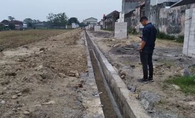 RUMAH NYAMAN MURAH BERDEKATAN KAMPUS UNS SOLO