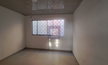 COD. 4331 - SE ARRIENDA APARTAMENTO - BARRIO:  SANTA ANA