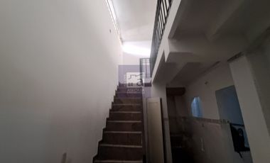 COD. 4331 - SE ARRIENDA APARTAMENTO - BARRIO:  SANTA ANA