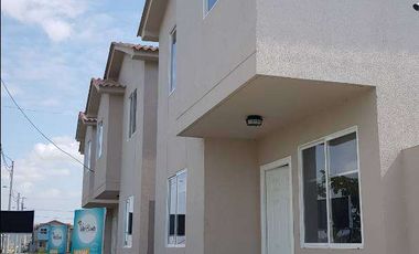 Venta de hermosa casa 4 dormitorios con buenos acabados en Mi Lote Villa Bonita.