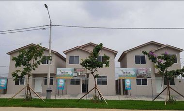 Venta de hermosa casa 4 dormitorios con buenos acabados en Mi Lote Villa Bonita.