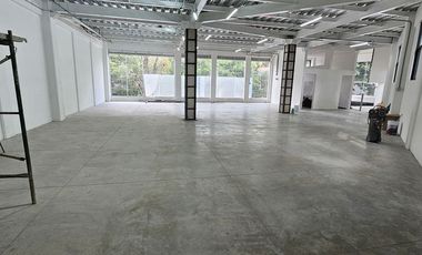 Local comercial en Renta frente a Centro Comercial Punto Maq, Coyoacán