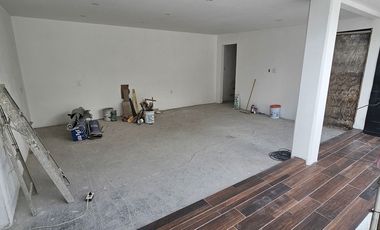 Local comercial en Renta frente a Centro Comercial Punto Maq, Coyoacán