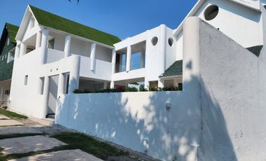 Casa en Fraccionamiento en Granjas Mérida Temixco - GSI-1274-Fr