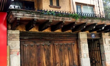 Se Vende Casa En Colonia Anzures CDMX, Para Desarrollar o Habitar.