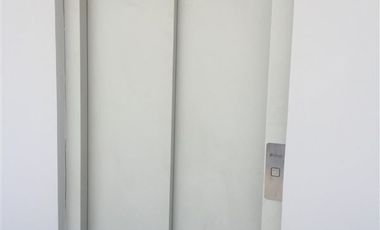 Local Comercial en Arriendo en Locales Comerciales 53 y 55 m2 Arriendo Santa Rosa / Metro Santa Rosa