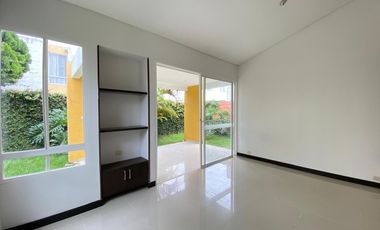 casa condominio en venta en hacienda el castillo. Cod V4936