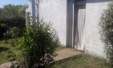 VENTA DE VIVIENDA CON FACILIDADES. Ubicada sobre la calle Arias N°2596. Ciudad de Marcos Paz.