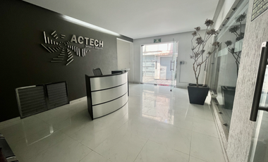 Amplia oficina en venta en el Valle Sur.