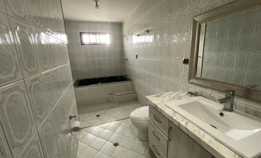 casa en venta en castellana. Cod V5271