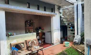 Rumah SHM Strategis Di Bundaran Tugu Nanas Jalancagak