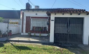 Casa en venta en Ezpeleta Este