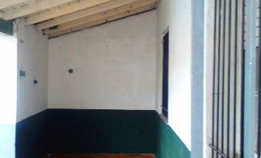 Casa en venta en Ezpeleta Este