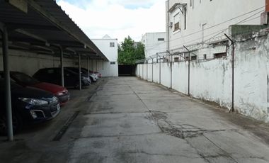 Dos Locales + 18 Cocheras, Ideal Inversor O Construccion Edificio Lote 440m2