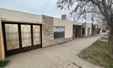SE VENDE EXCELENTE PROPIEDAD EN VIEDMA