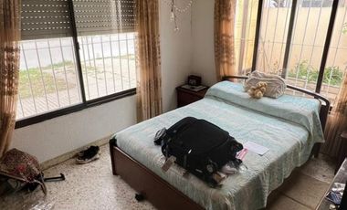 SE VENDE EXCELENTE PROPIEDAD EN VIEDMA